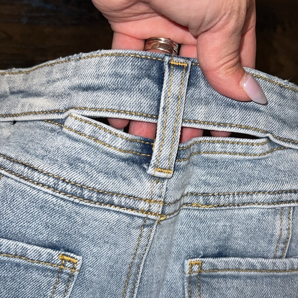 NWT LNDN Landon Denim Sunday Pant Cut-Out Waist Slit Leg Jeans - Medium Wash - Picture 7 of 10